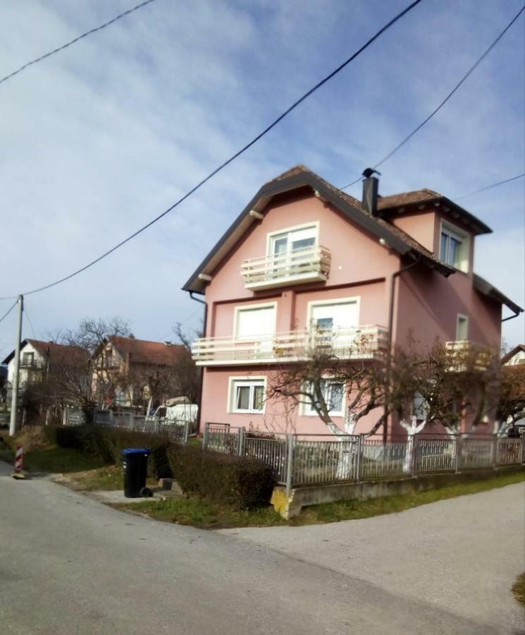 Rakov Potok Studio Apartman Zagreb Horvati מראה חיצוני תמונה